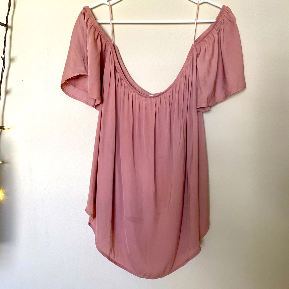 Madison & Berkeley Off The Shoulder Top - Medium